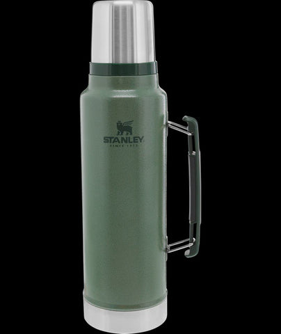 https://cdn.shopify.com/s/files/1/0962/5982/products/B2B_Web_PNG-Classic-Legendary-Bottle-1-5qt-Hammertone-Green_540x_f0bc5335-9257-4ccb-8b28-5d532887b833_large.jpg?v=1696865678