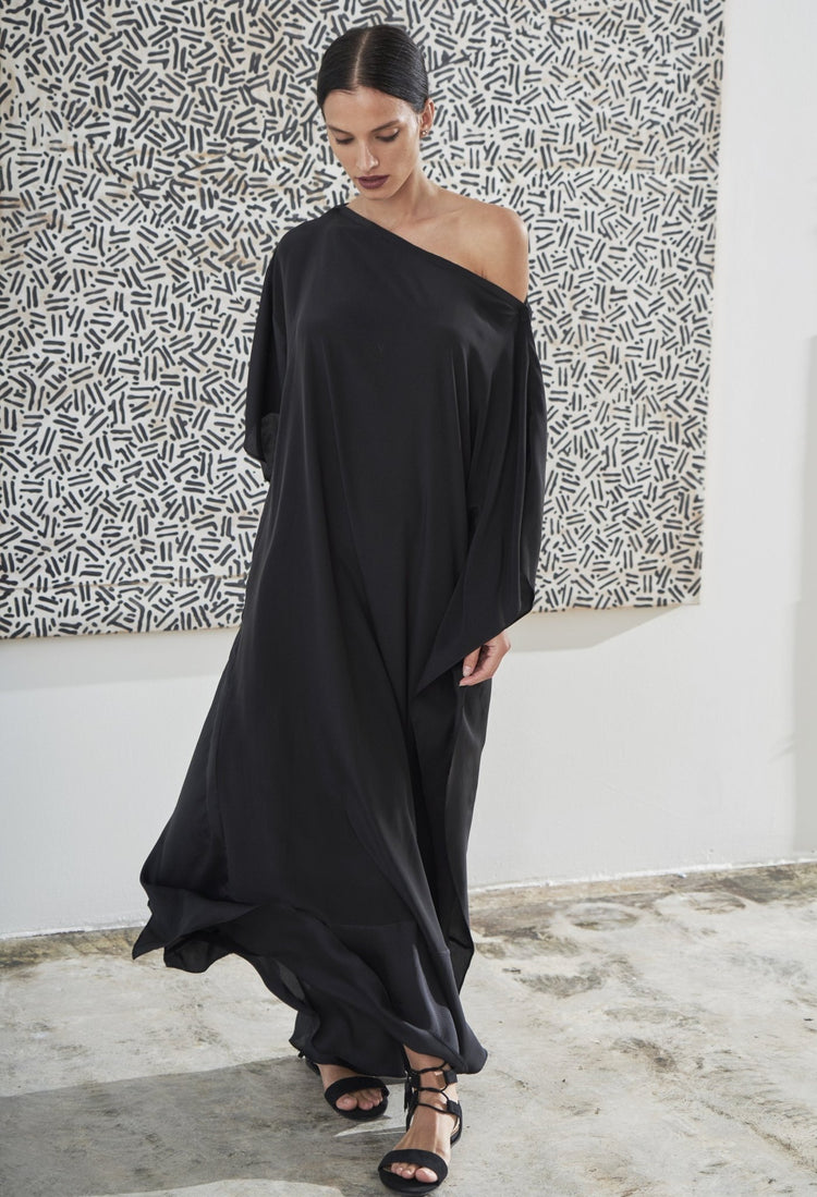 Eco-Friendly Black Boatneck Silk Caftan | ocean+main