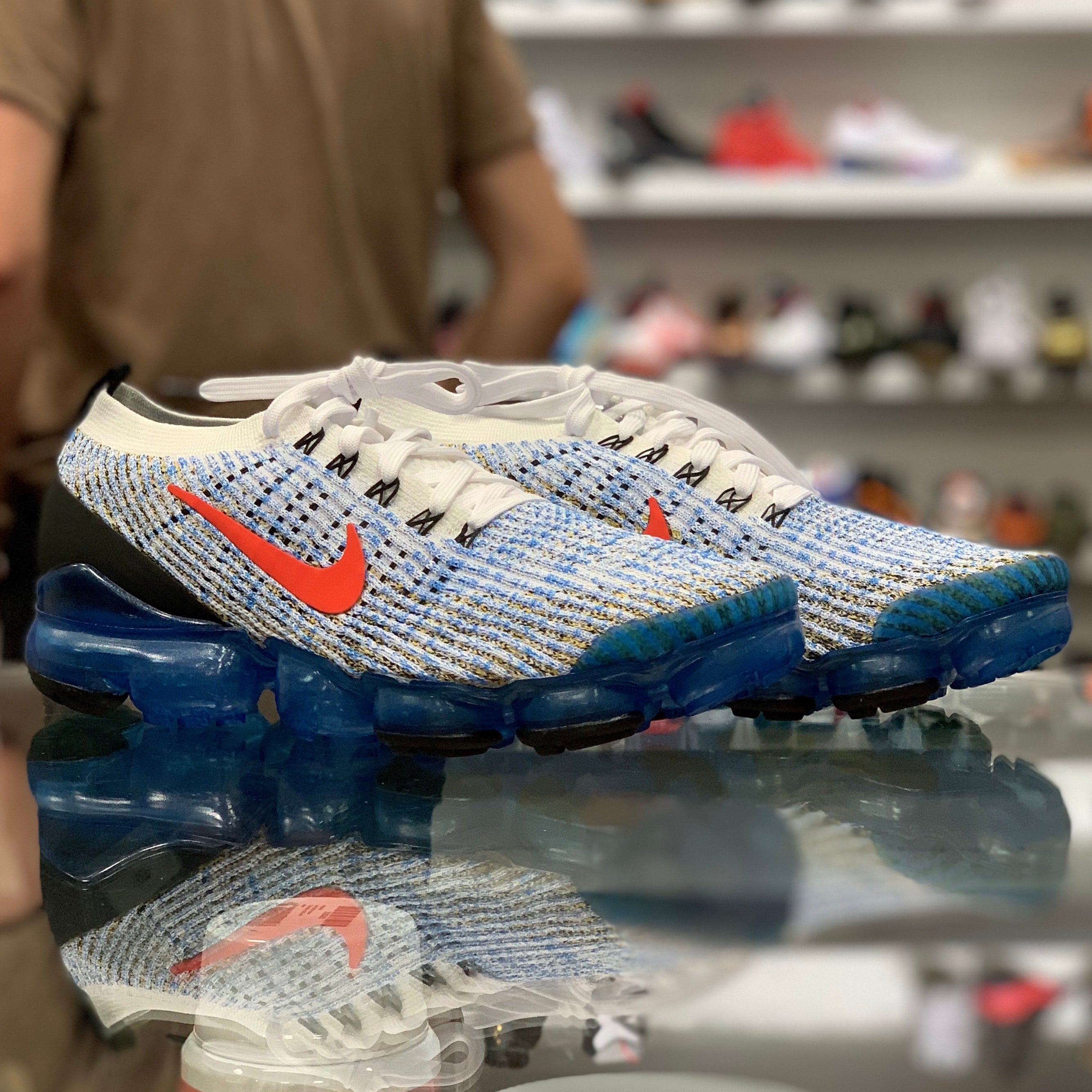 air vapormax flyknit 3 photo blue gold