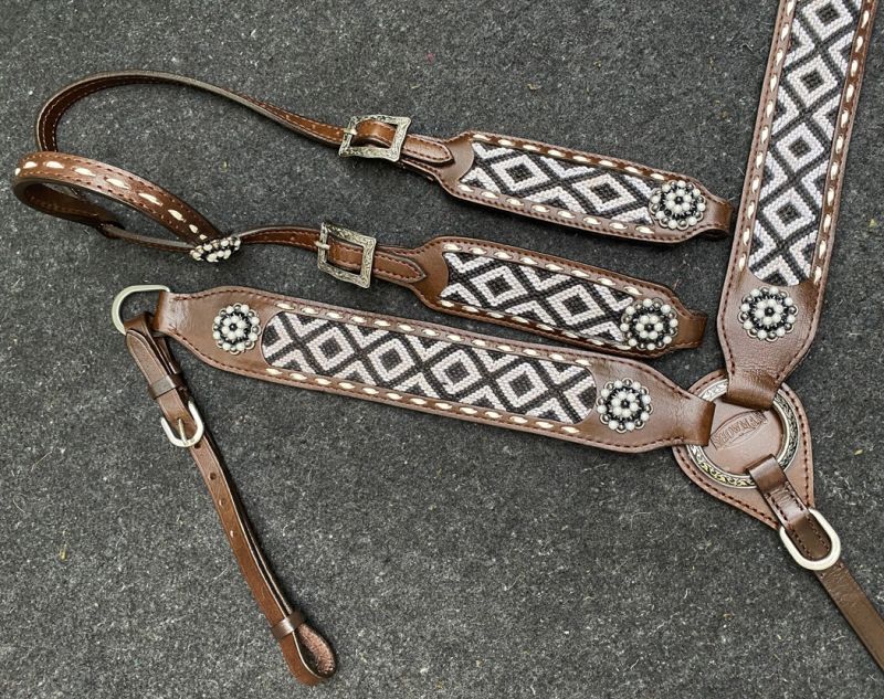 Showman ® Brown & White Checker Print One Ear Headstall and