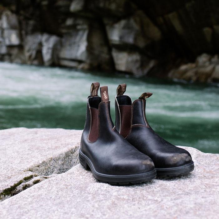 where can i buy blundstones near me