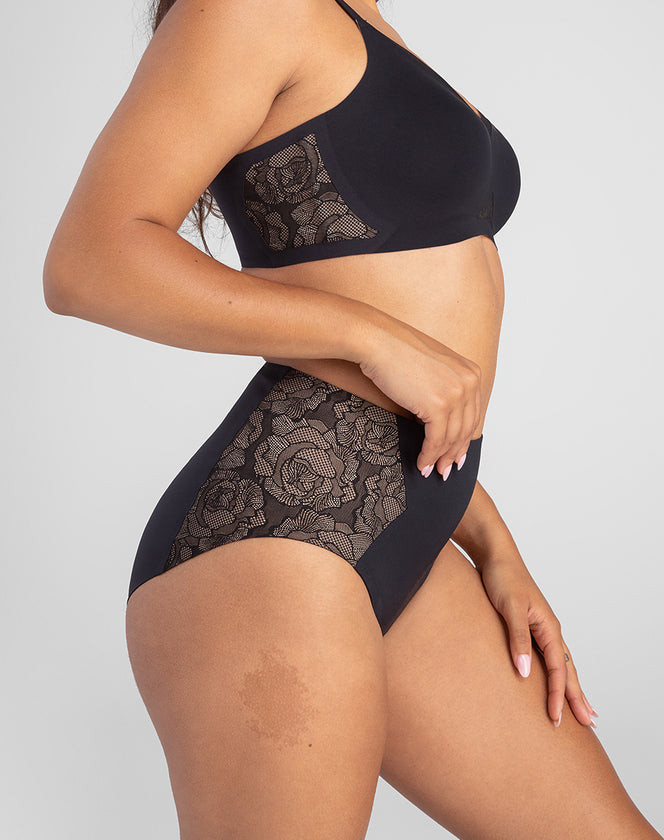 Model Mei wearing lace-crossover-brief in size Medium and color Runway, seen from the Side