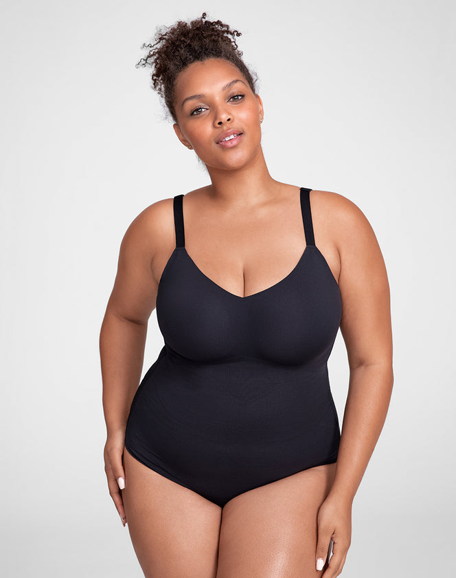 Model Larissa wearing cami-bodysuit in size Plus size one and color Vamp, seen from the Front