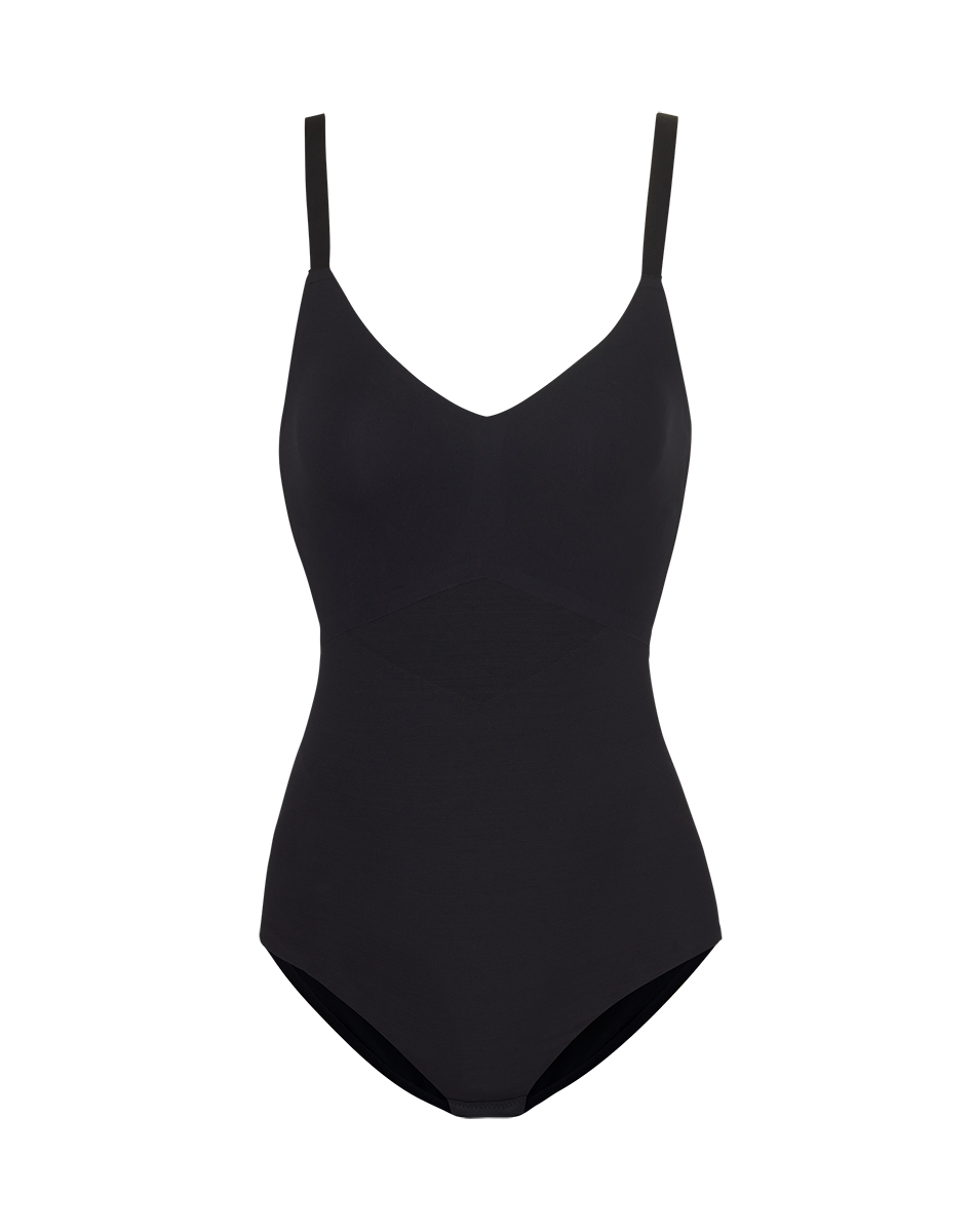 I am loving this Cami Bodysuit from @honeylove with amazing smoothing, bust  support and adjustable straps. The fact that I can wear it as