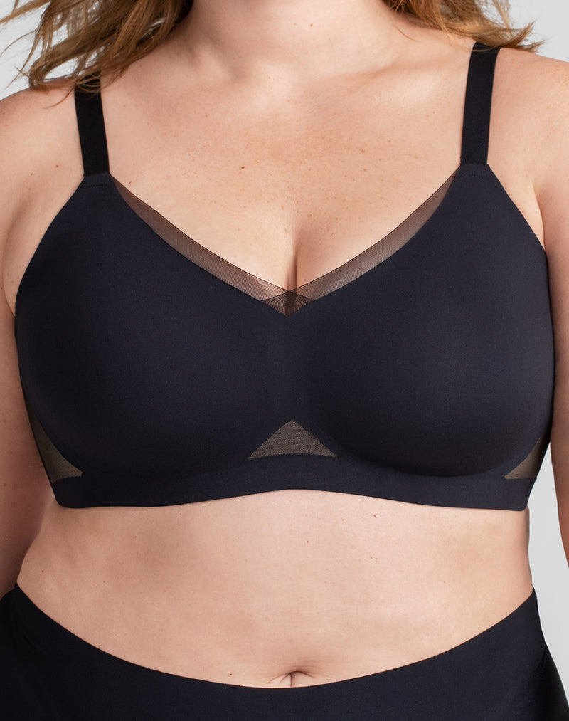 Honeylove - Introducing the NEW Crossover Bra! Peekaboo mesh, an  underwire-free lift, and adjustable straps work together to create a bra  that's comfortable enough for everyday wear and so gorgeous, you can't