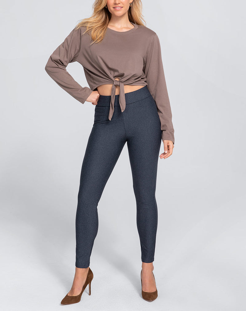 We Put Honeylove Shapewear Magic Into a Pant, The super comfortable and  oh-so-flattering EverReady Pant will make you feel as good as you'll look.  Built-in shaping panels add extra sculpting, and