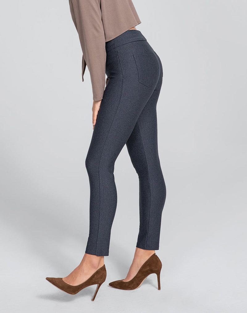 We Put Honeylove Shapewear Magic Into a Pant, The super comfortable and  oh-so-flattering EverReady Pant will make you feel as good as you'll look.  Built-in shaping panels add extra sculpting, and