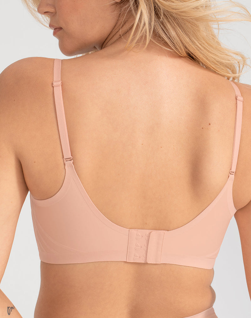 Model Elle wearing Silhouette Bra in size Medium and color Rose Tan, seen from the Back