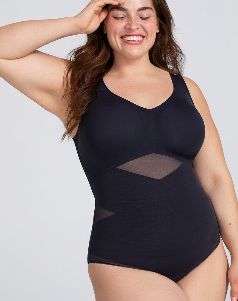 Loving this New Halter Top Shapewear Bodysuit from @sheswaisted 🤍🤍