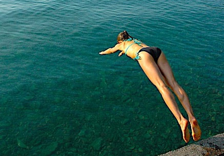 girl swimming in flathead lake clear water, flathead lake biological station nutrient study, montana living magazine