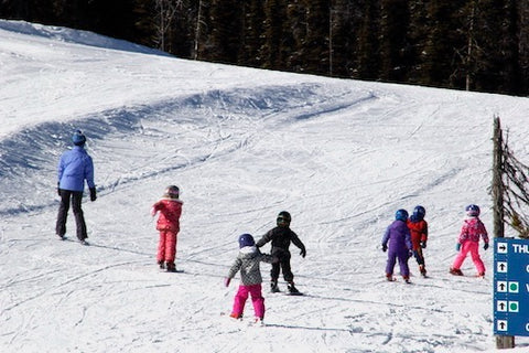 kalispell ski club, children ski lessons blacktail mountain lakeside montana, montana living