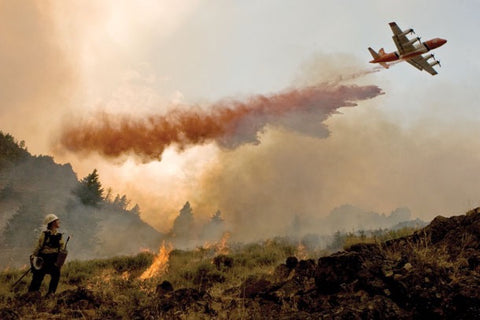 wildland fire fighting in Montana, federal fire programs, montana living magazine, fire bomber dropping retardant