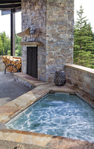 hot tub on deck, Lyndon Steinmetz Design, Montana Rockworks native stone, Montana's Finest Homes, native stone, Montana Living magazine, David Reese 