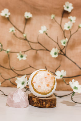 Rose Quartz Vegan Bath Bomb