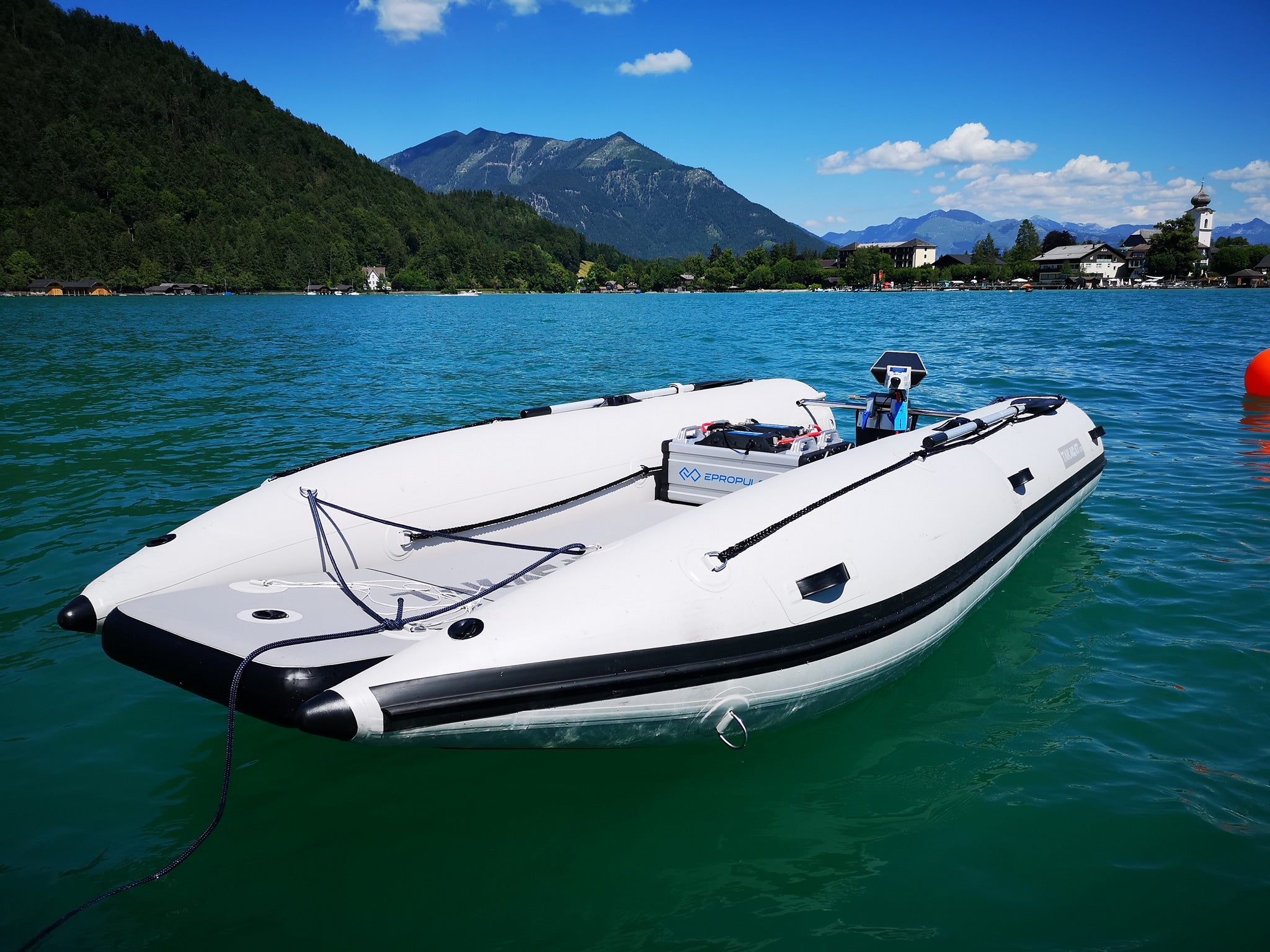 Choose the Best Flooring for Your Fishing Boat - On The Water