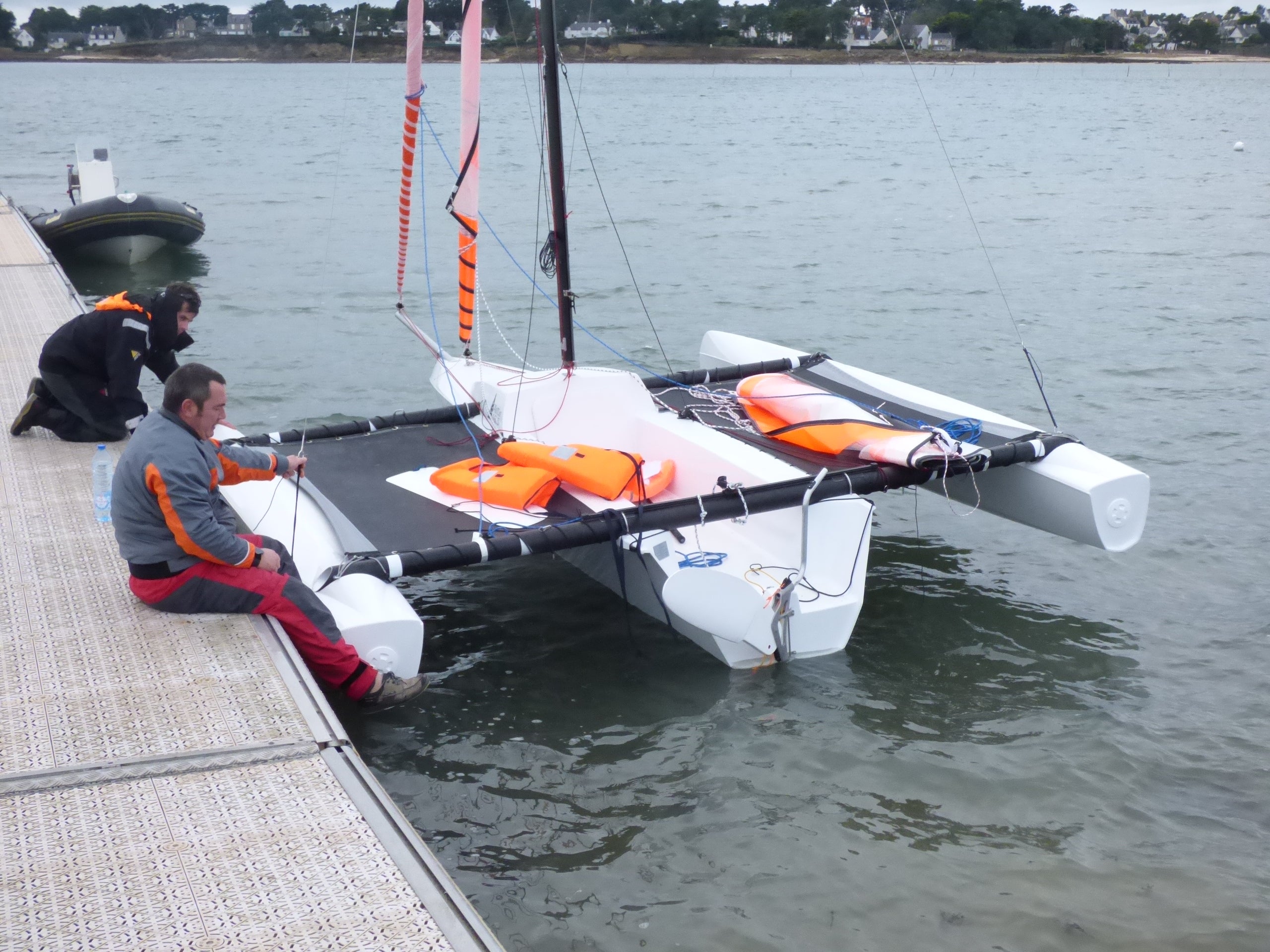 trimaran astus 16.5