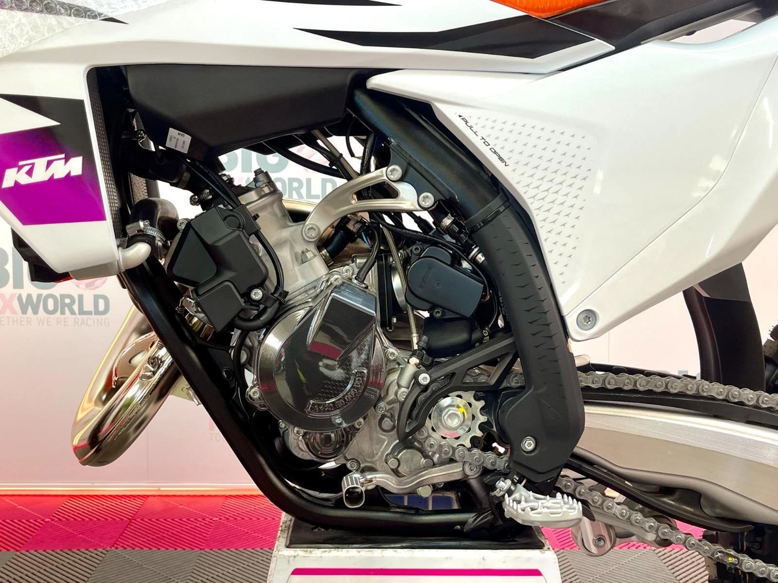 KTM SX 125 2024 - BRAND NEW // PX WELCOME - Image 4