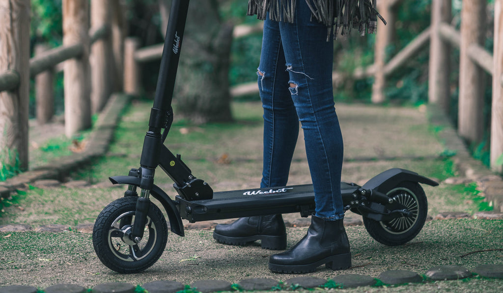 trottinette électrique urbaine pas cher weebot anoki suspensions