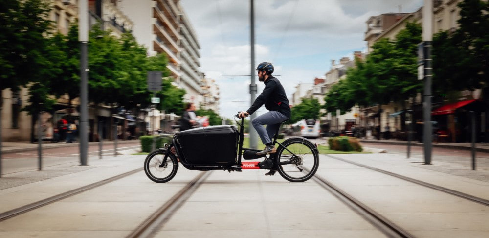 vélo électrique cargo biporteur