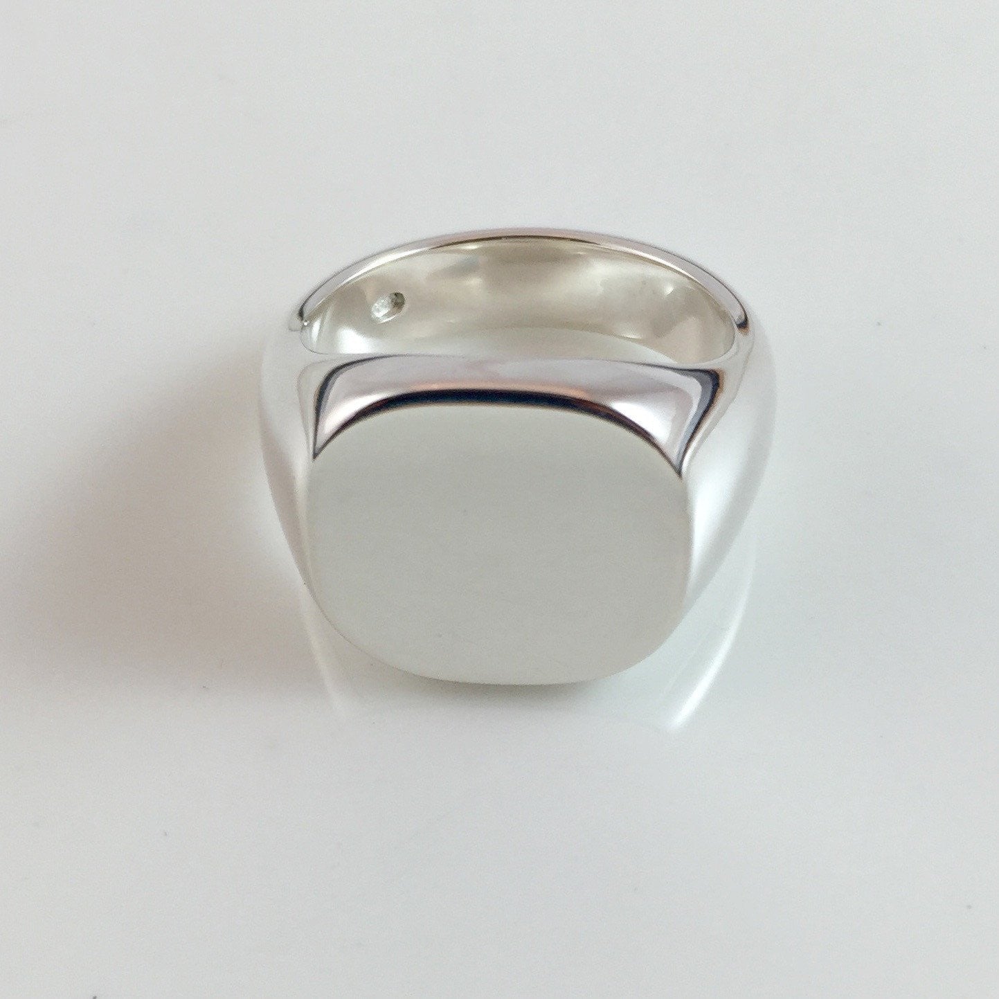 Cushion 16mm x 16mm - Sterling Silver Signet Ring – Signet Circle
