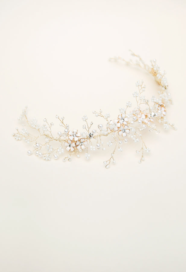 detail of white beaded headpiece by Elibre handmade