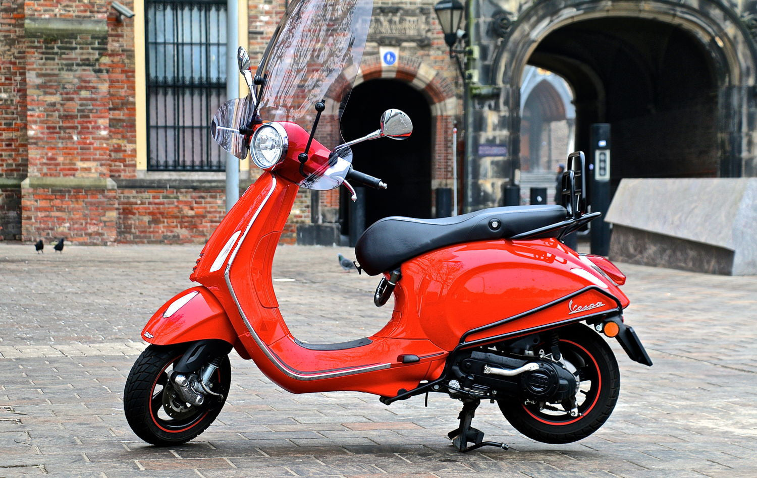 red scooter