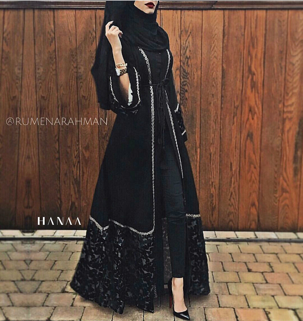 Habibah Velvet Open Abaya – H A N A A