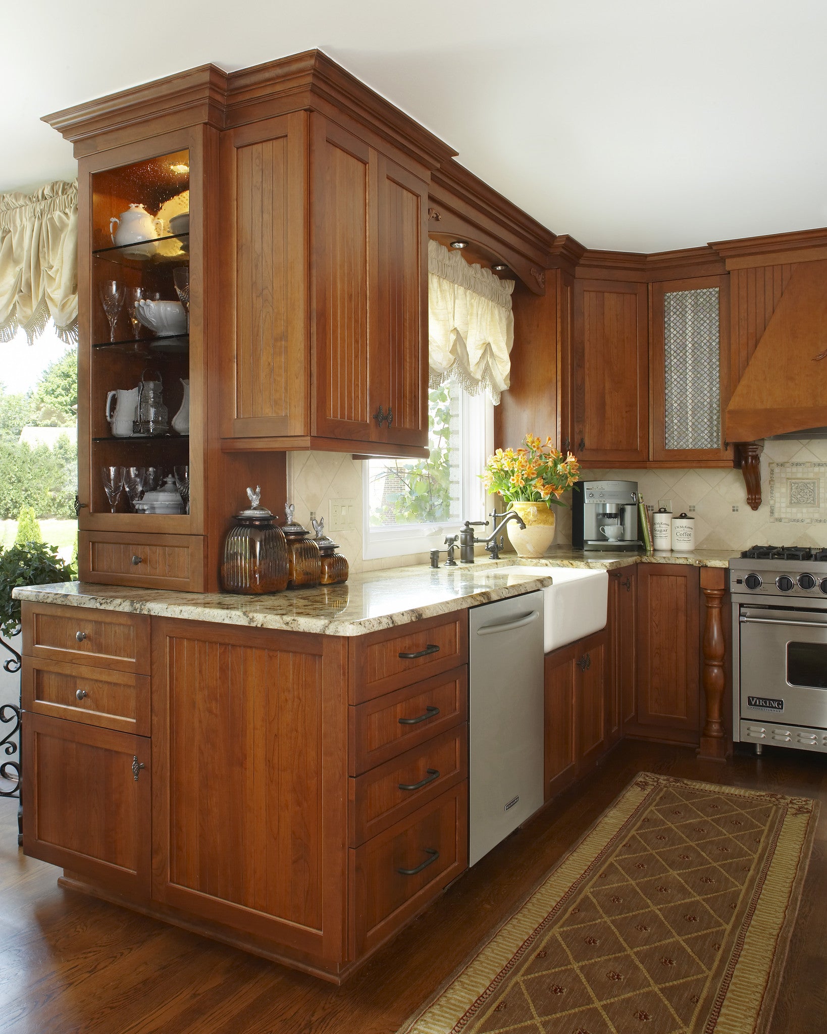 Vermont Kitchen – LaFata Cabinets