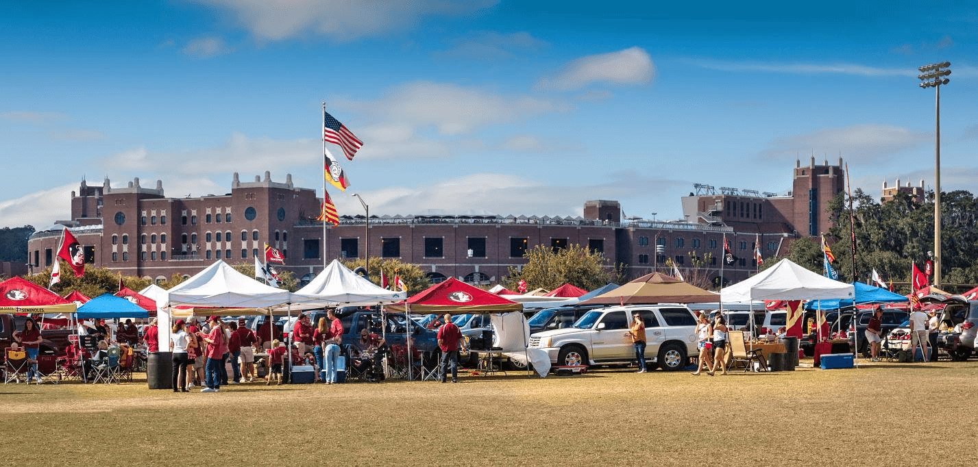 How To Throw the Best Tailgate Party