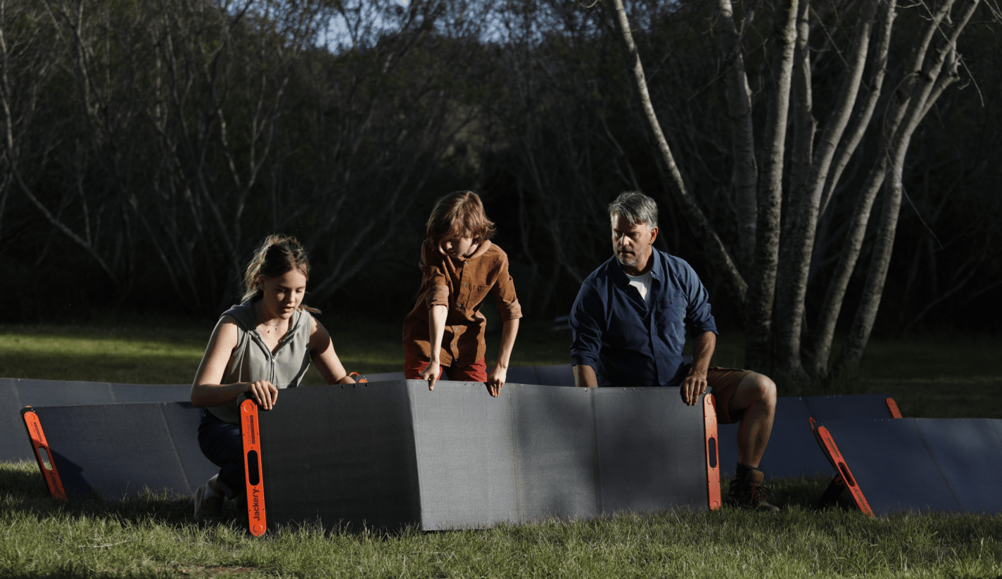 Jackery SolarSaga 200W Solar Panel