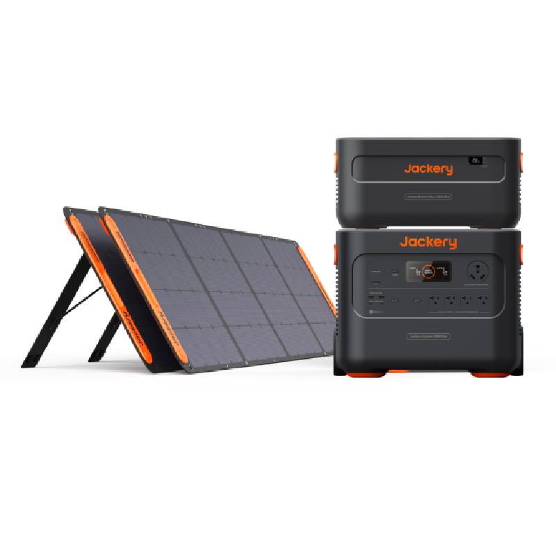 Jackery Solar Generator 2000 Plus Kit (4kWh)