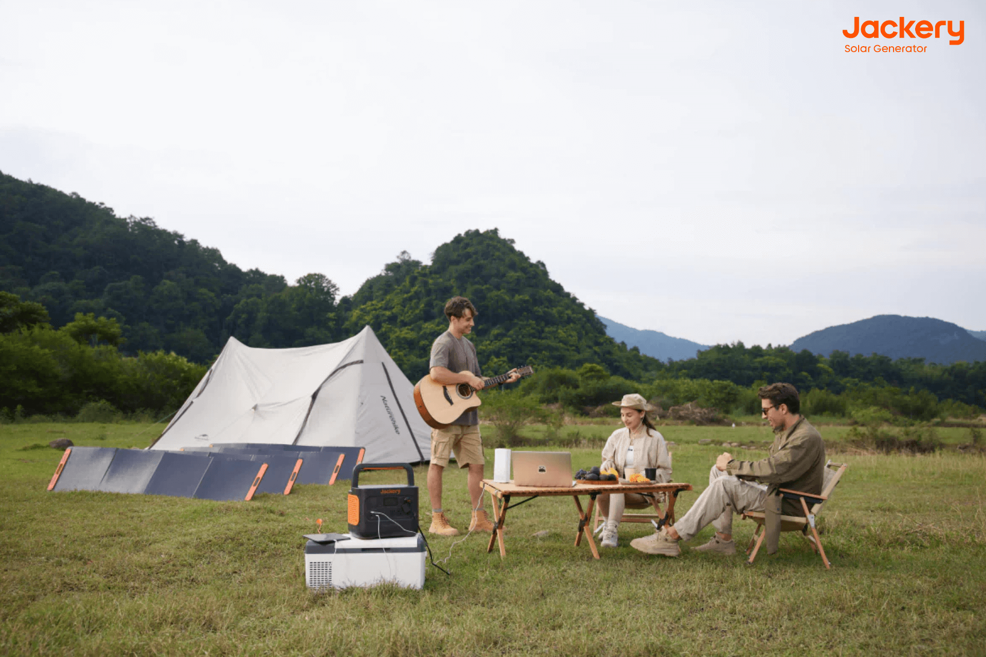 Jackery Solargenerator 1000 Pro für verteiltes Camping