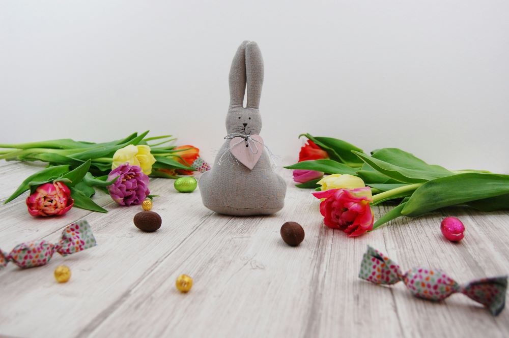 create crafts to celebrate easter