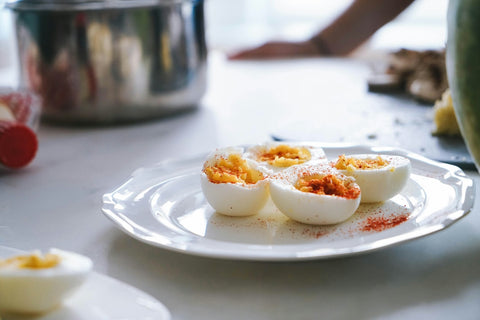 deviled eggs for beach picnic