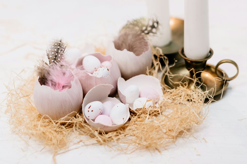 easter eggshell table decoration for easter decor