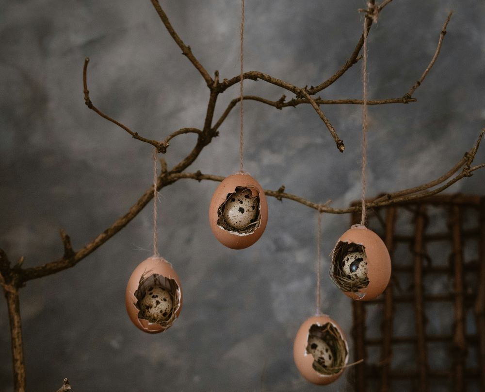 hanging eggs for easter decor