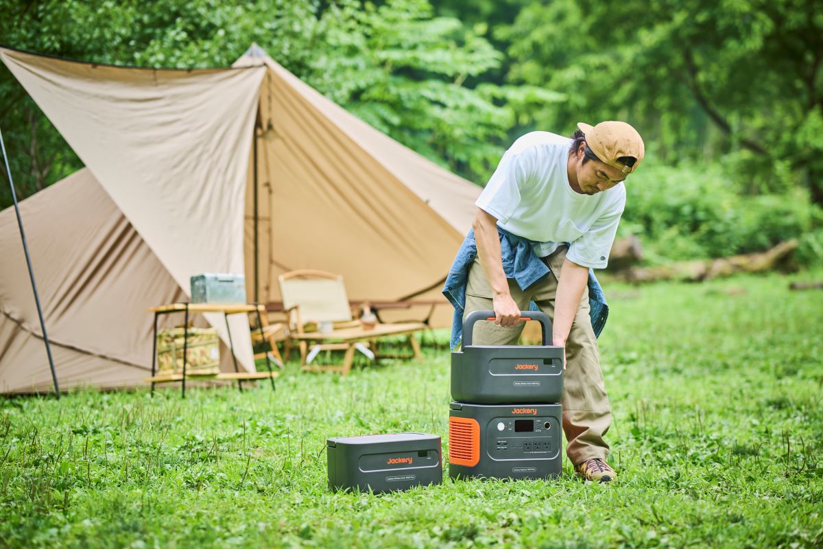 jackery explorer 1000 plus lithium ion backup battery