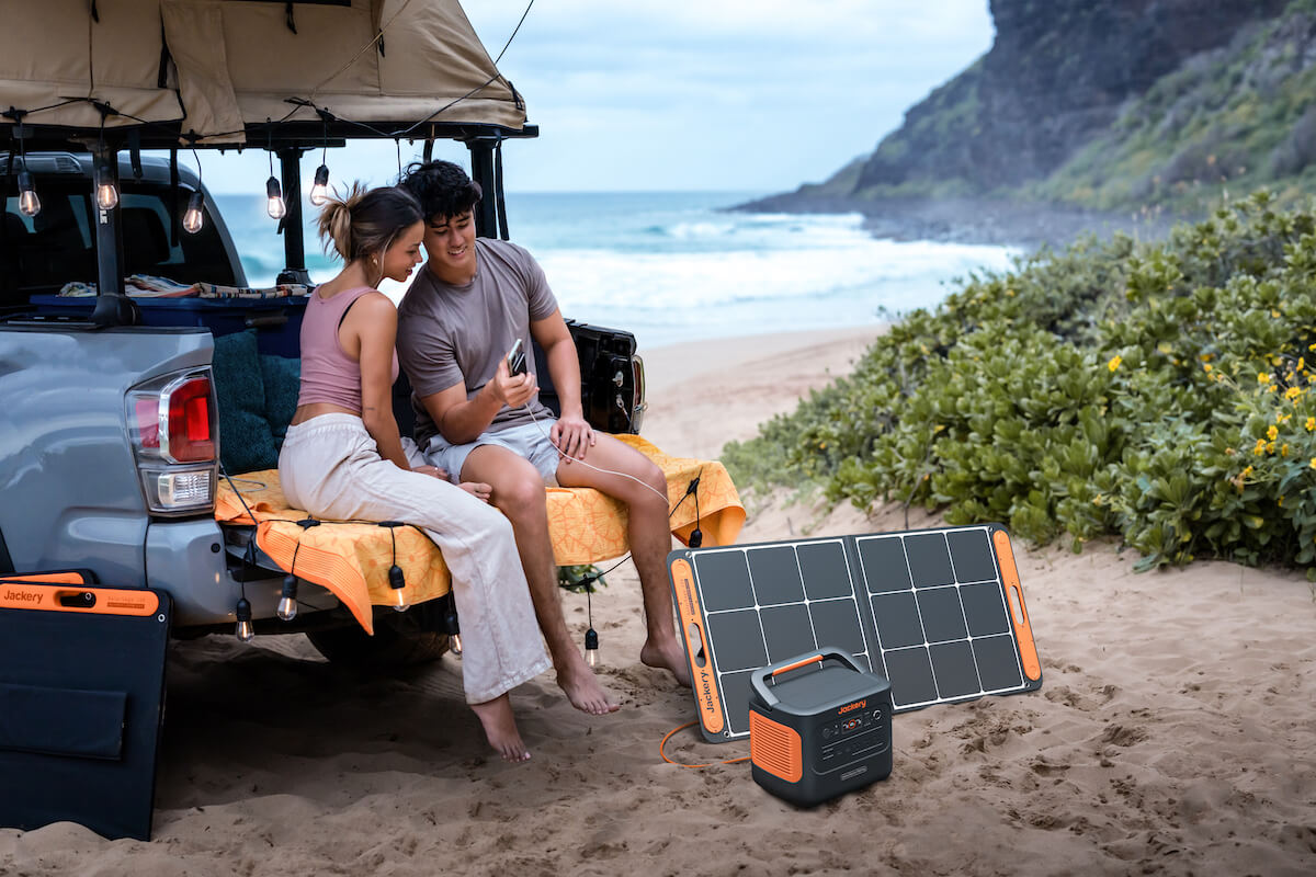 jackery explorer 1000 plus portable power station