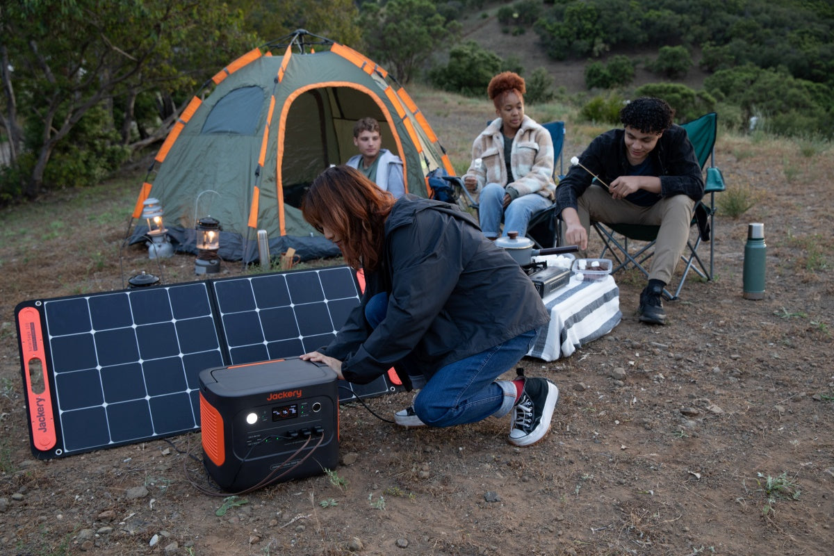 jackery explorer 1000 plus portable power station