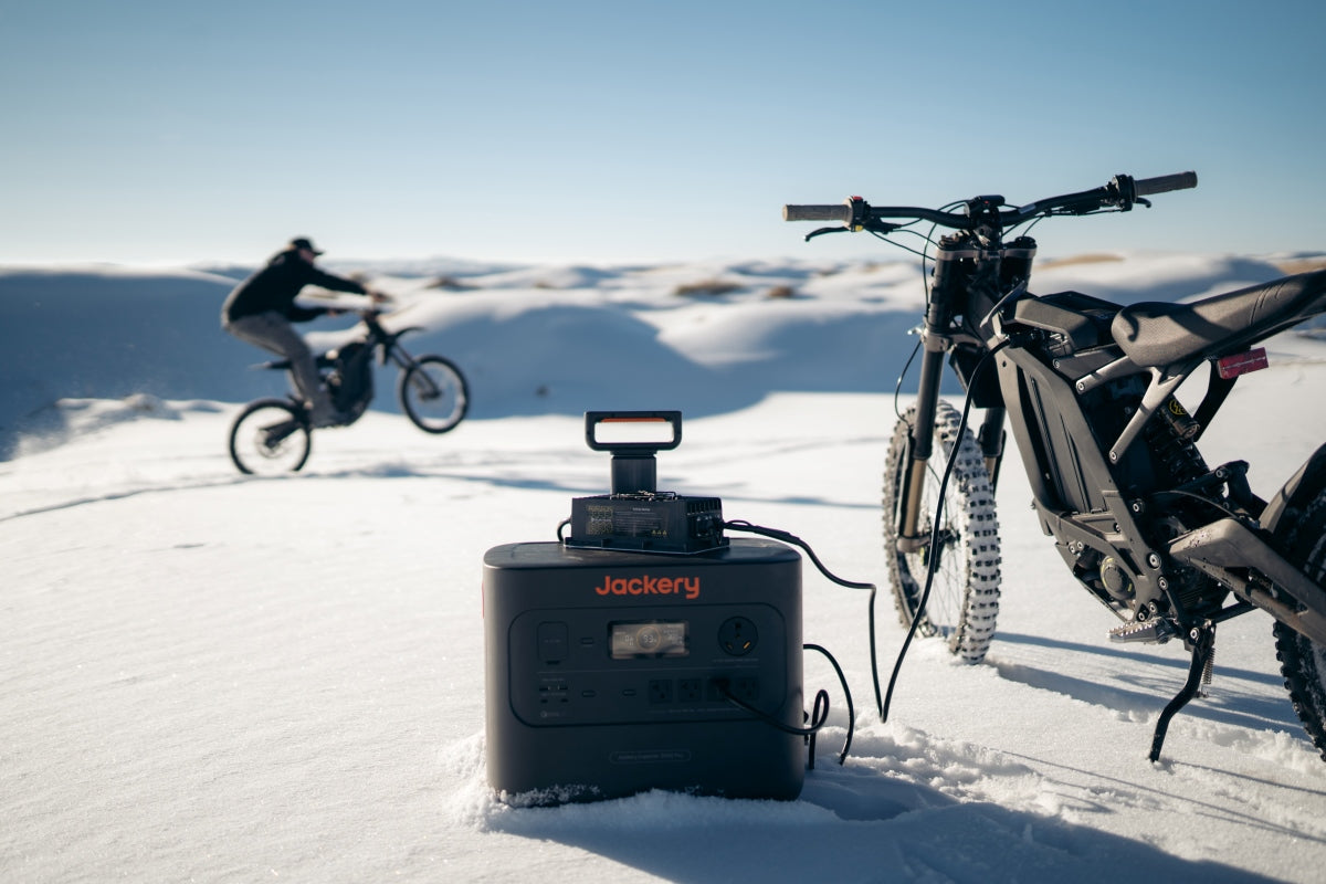 jackery explorer 3000 pro portable power station