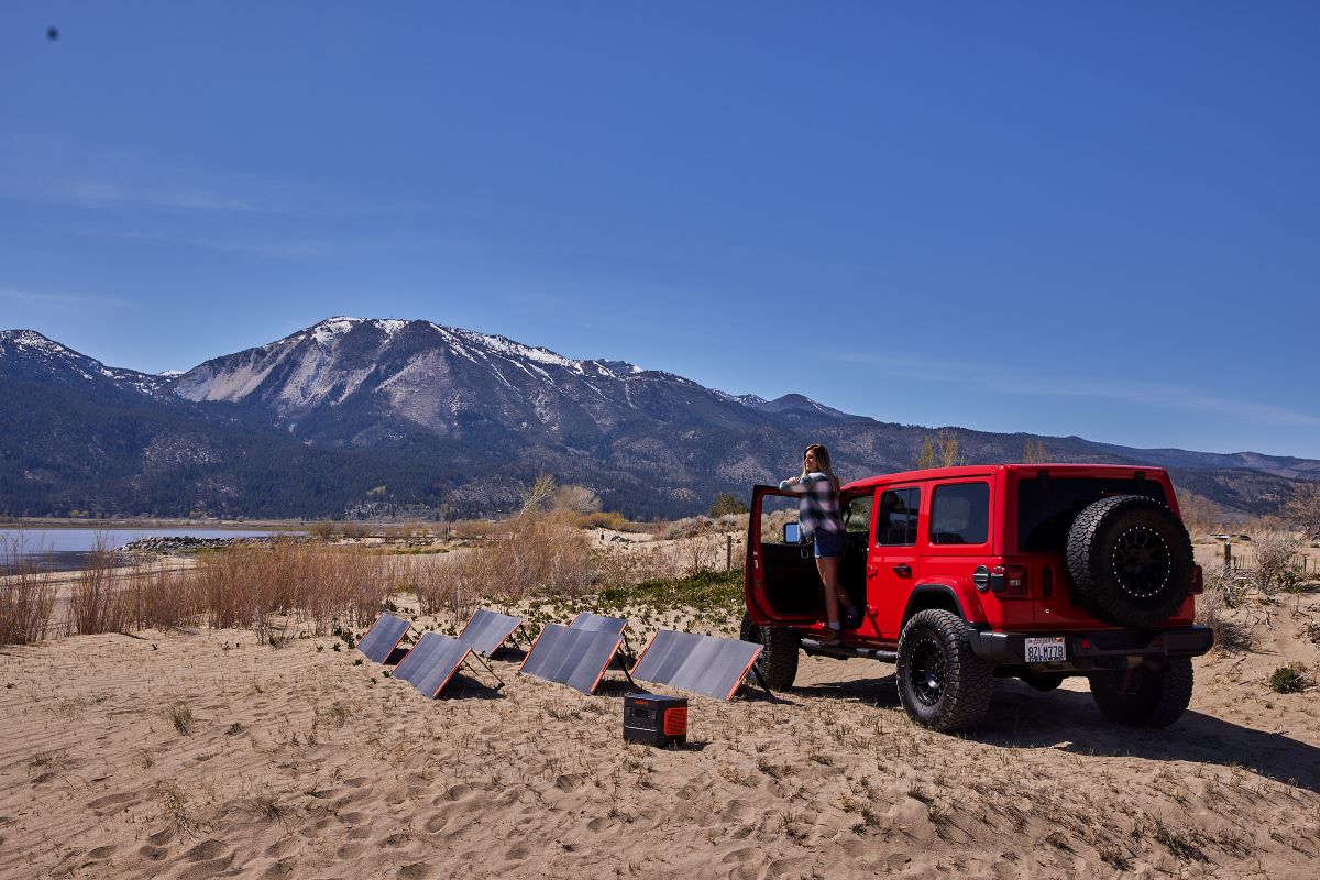 jackery solar generator 2000 pro for suv camping