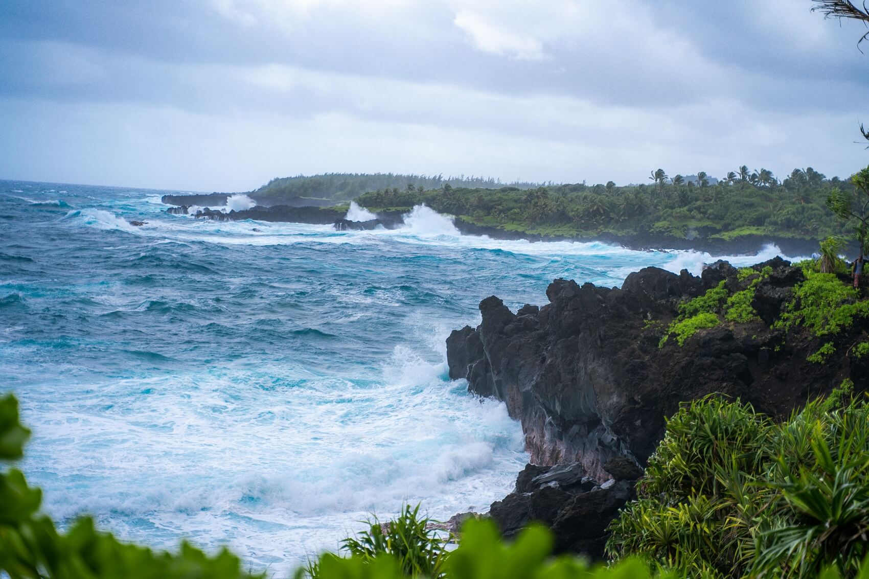 Camping in US Wai' anapanapa State Park | Hawaii