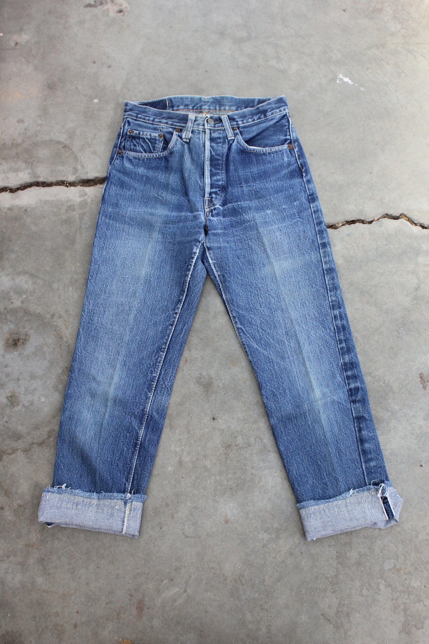 501 denim jeans