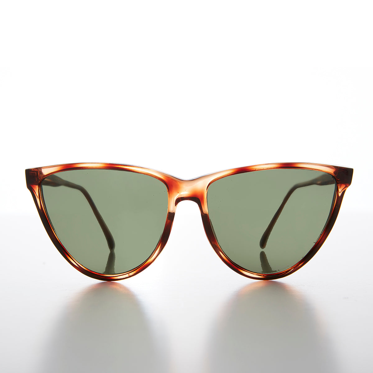 Large Unique Cat Eye Vintage Sunglass Cecile – Sunglass Museum