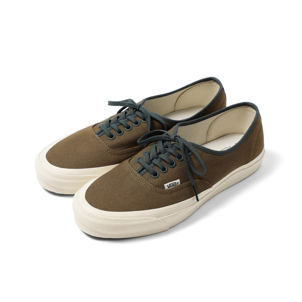 pilgrim surf vans