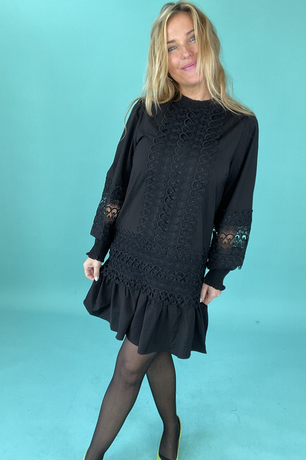 Neo Noir | Embroidery Dress - Black » Molly&My