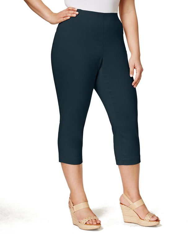 BT-Q   M-109   {Style & Co} Navy Capris Retail €56.50  PLUS SIZE 14W 22W