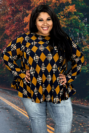 60 PLS-Q {Beyond Cozy} Black Diamond Print Top EXTENDED PLUS SIZE 3X 4X 5X