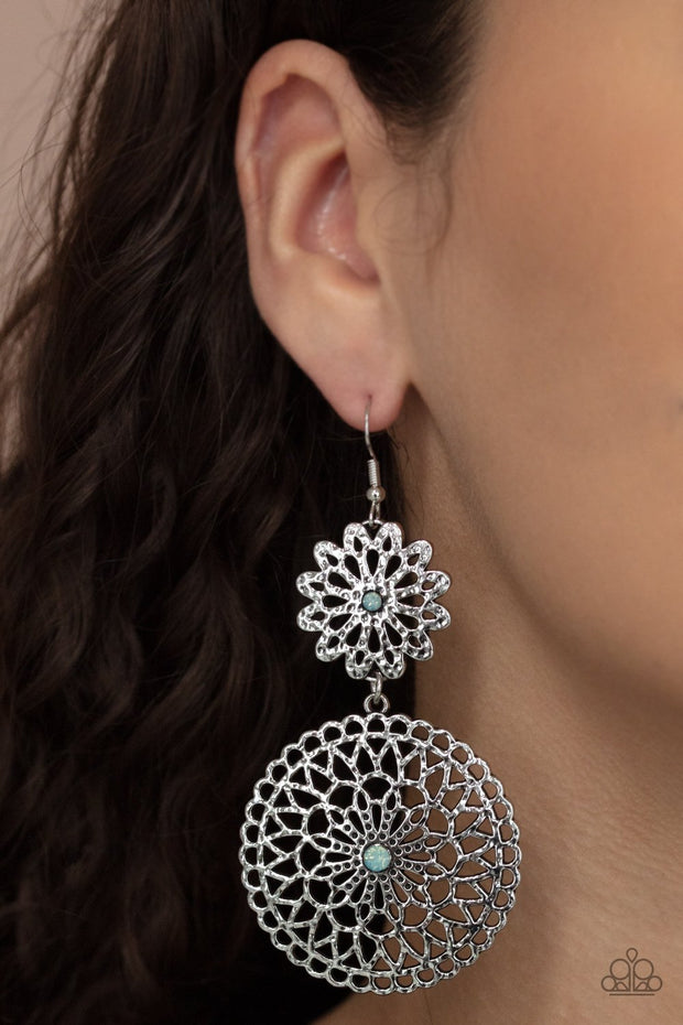 PAPARAZZI (653) { Garden Mantra} Earring