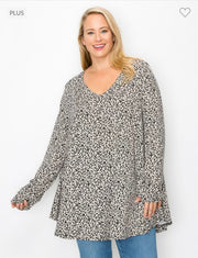 14 PLS-A {Keep It Stylish} Beige Animal Print V-Neck Top EXTENDED PLUS SIZE 3X 4X 5X